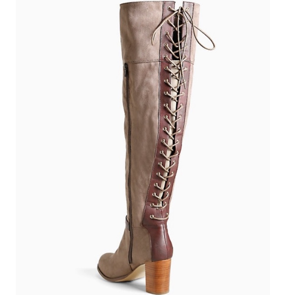 LACE UP OVER THE KNEE TORRID BOOTS